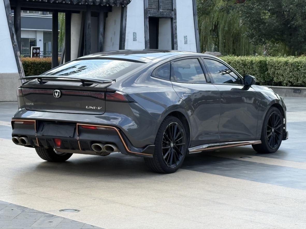 Changan UNI-V 2023 1.5T Sport