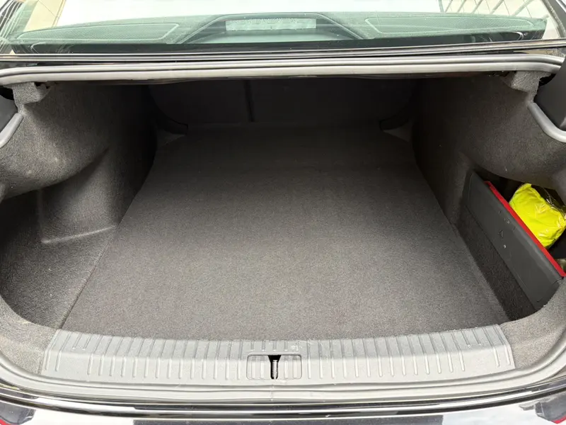 Volkswagen Passat — фото 15