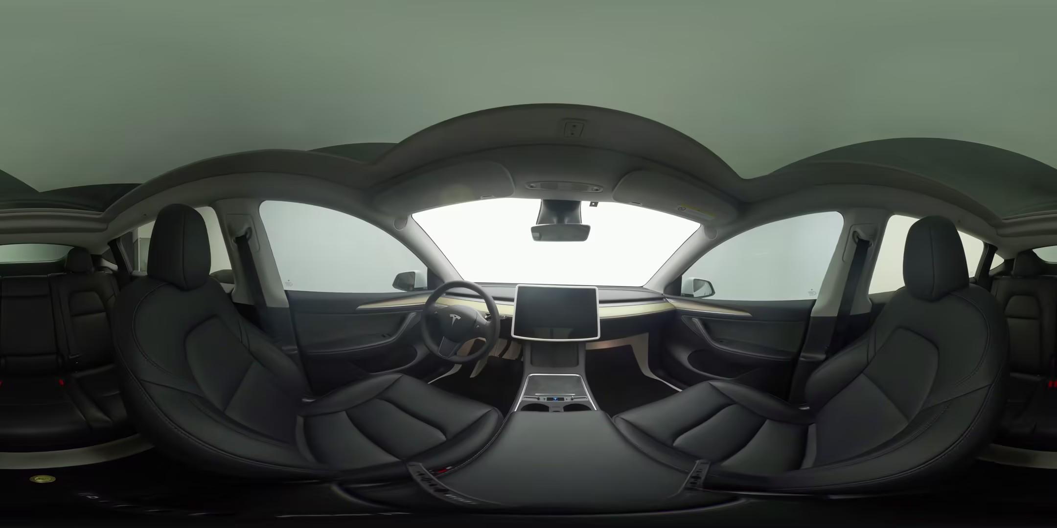 Tesla Model Y — фото 14