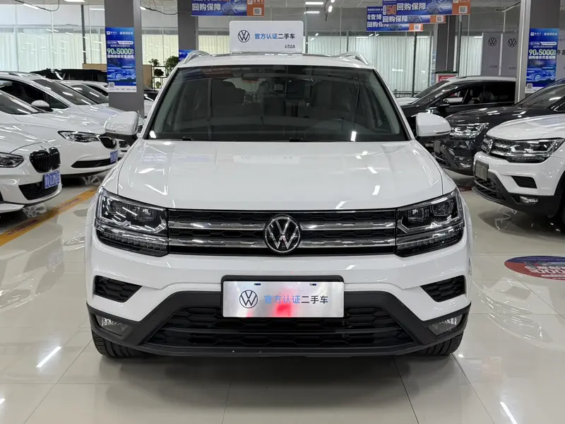 Volkswagen Tharu — фото 2
