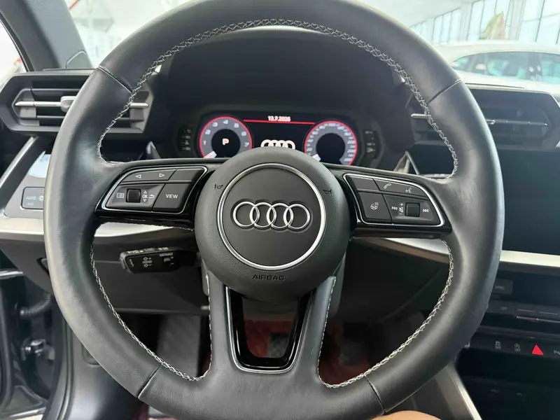 Audi A3 — фото 11