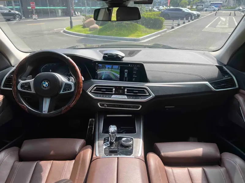 BMW X5 xDrive30i M спортпакет — фото 7