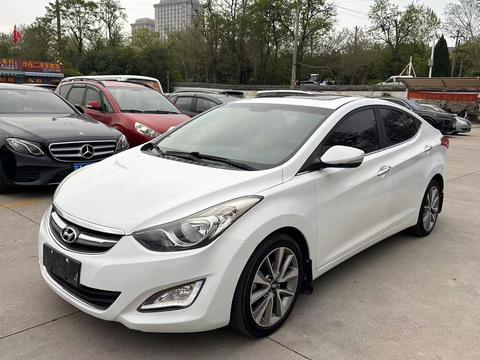 Hyundai Elantra 2015 1.6L AT Lead