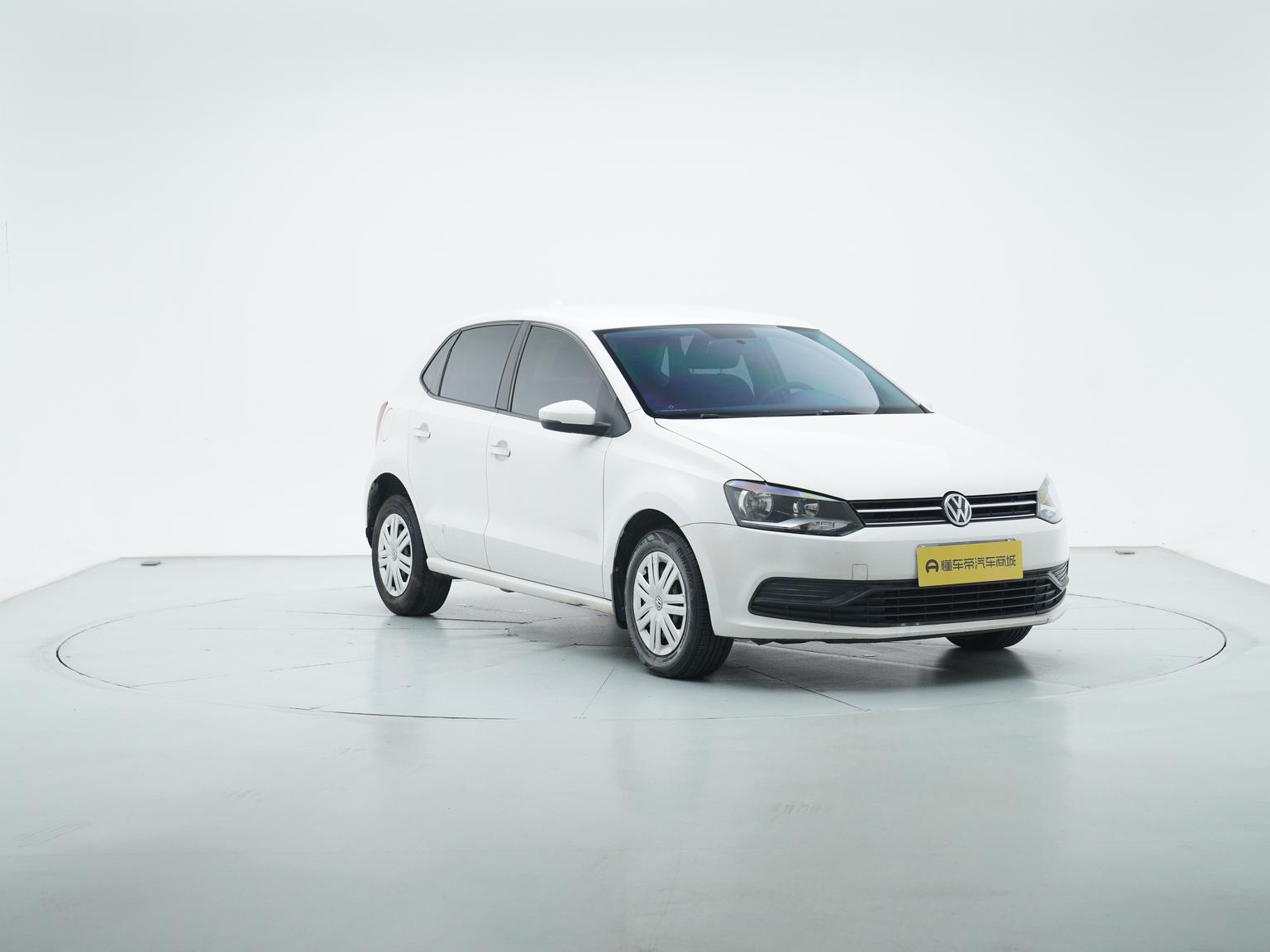 Volkswagen Polo 2016 1.4L MT