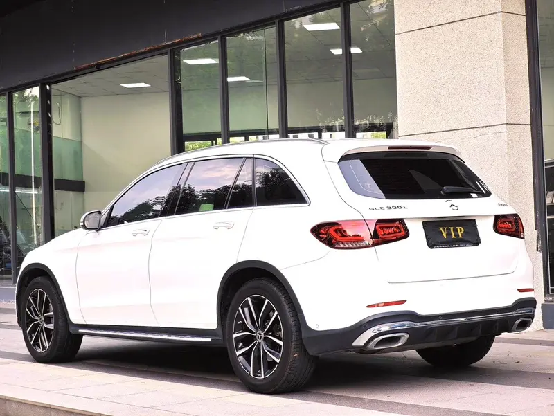 Mercedes-Benz GLC 300 L 4 MAT IC AMG-Line — фото 3
