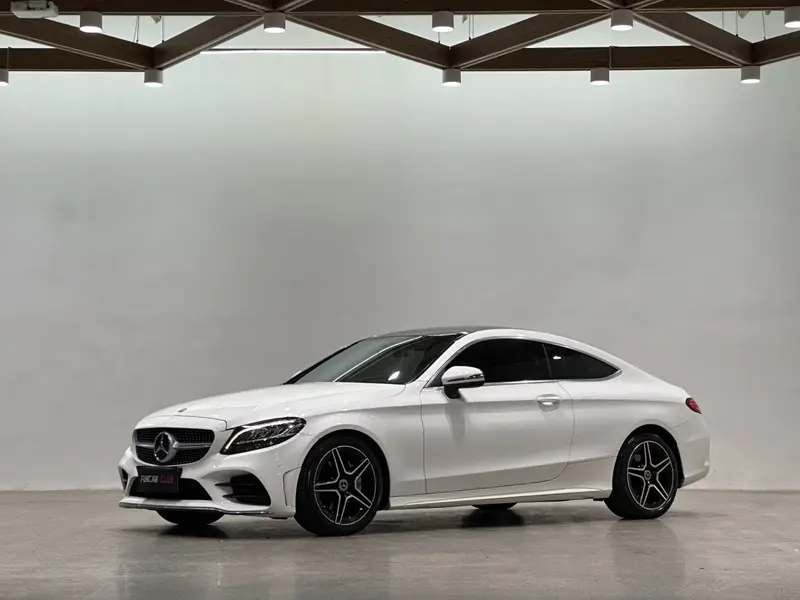 Mercedes-Benz C-Class — фото 1