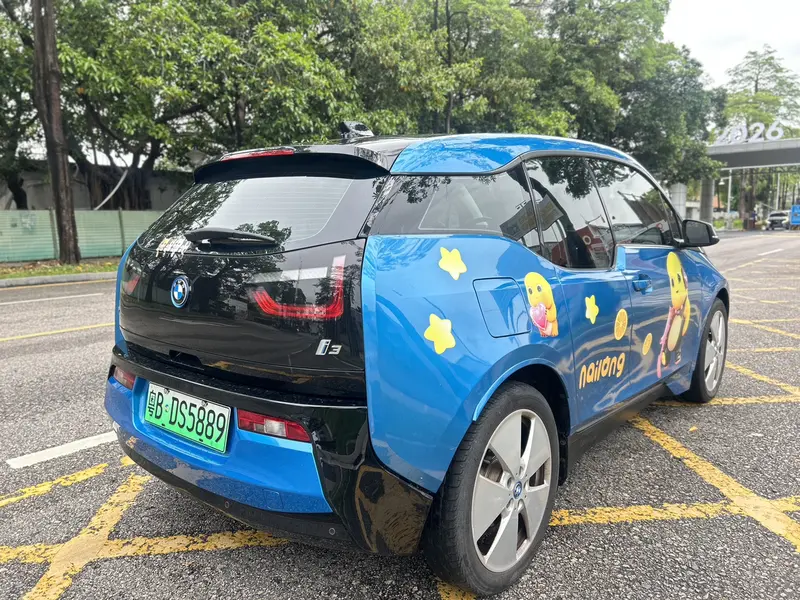 BMW i3 — фото 7