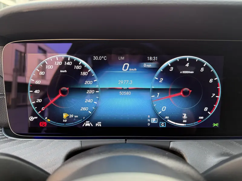 Mercedes-Benz CLS — фото 10
