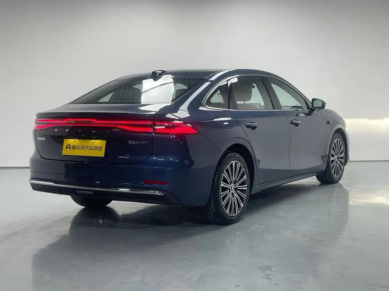 Geely Galaxy A7 EM — фото 7
