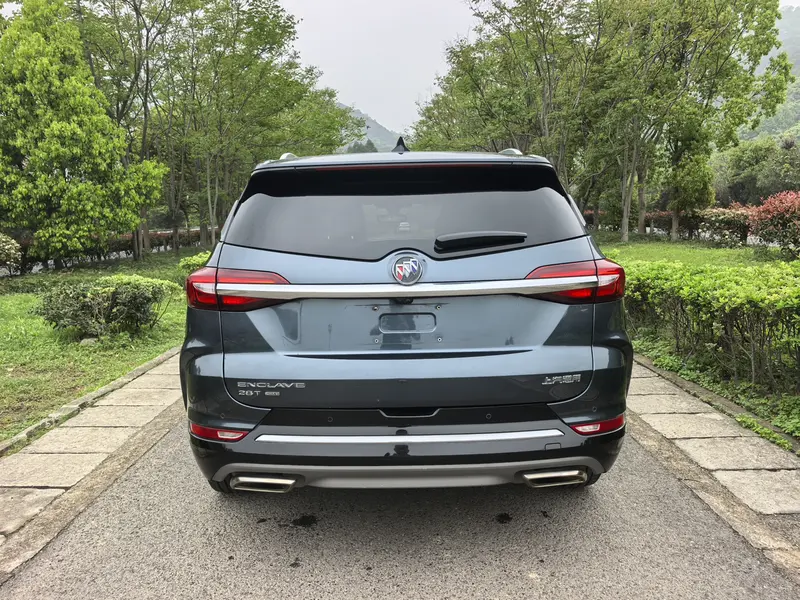 Buick Enclave — фото 5