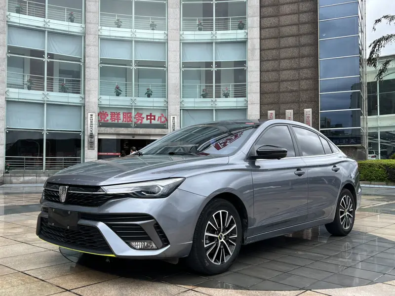 Roewe i5