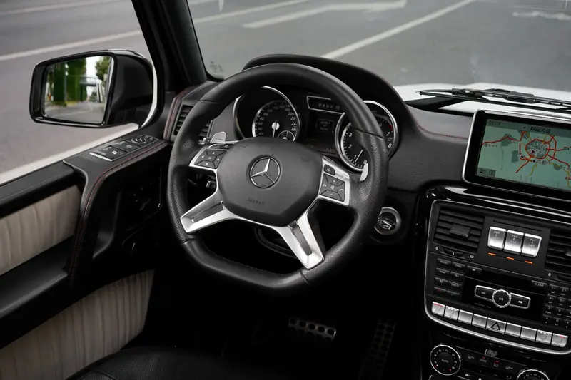 Mercedes-Benz G-Class — фото 11