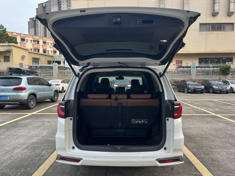 Honda Odyssey — фото 15