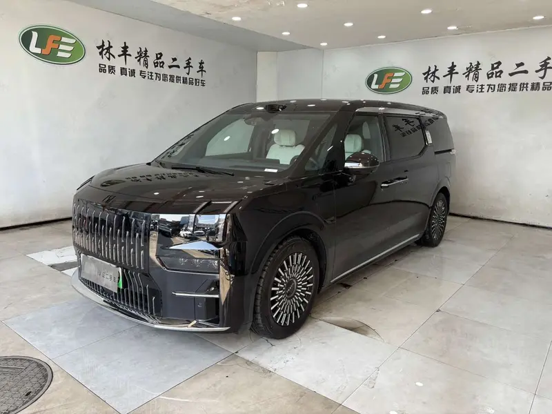 Zeekr 009 · 2026