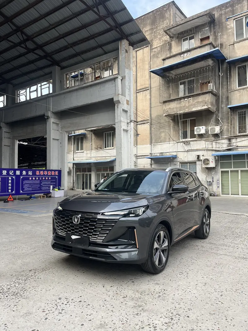 Changan CS55 Plus — фото 1