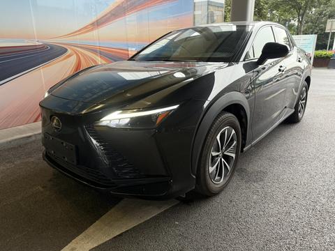Lexus RZ