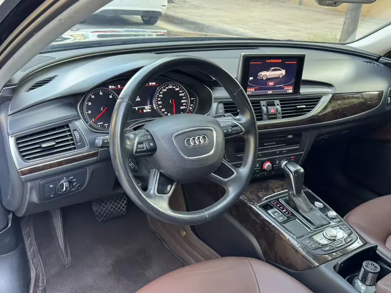 Audi A6L TFSI — фото 6