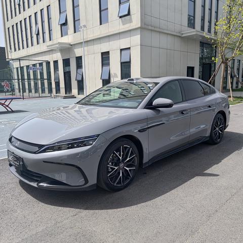 BYD Han DM, 2025 год