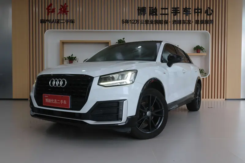 Audi Q 2 L 35 TFSI