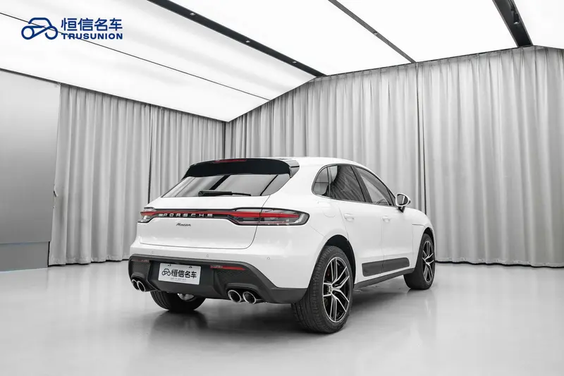 Porsche Macan 2.0 T — фото 6