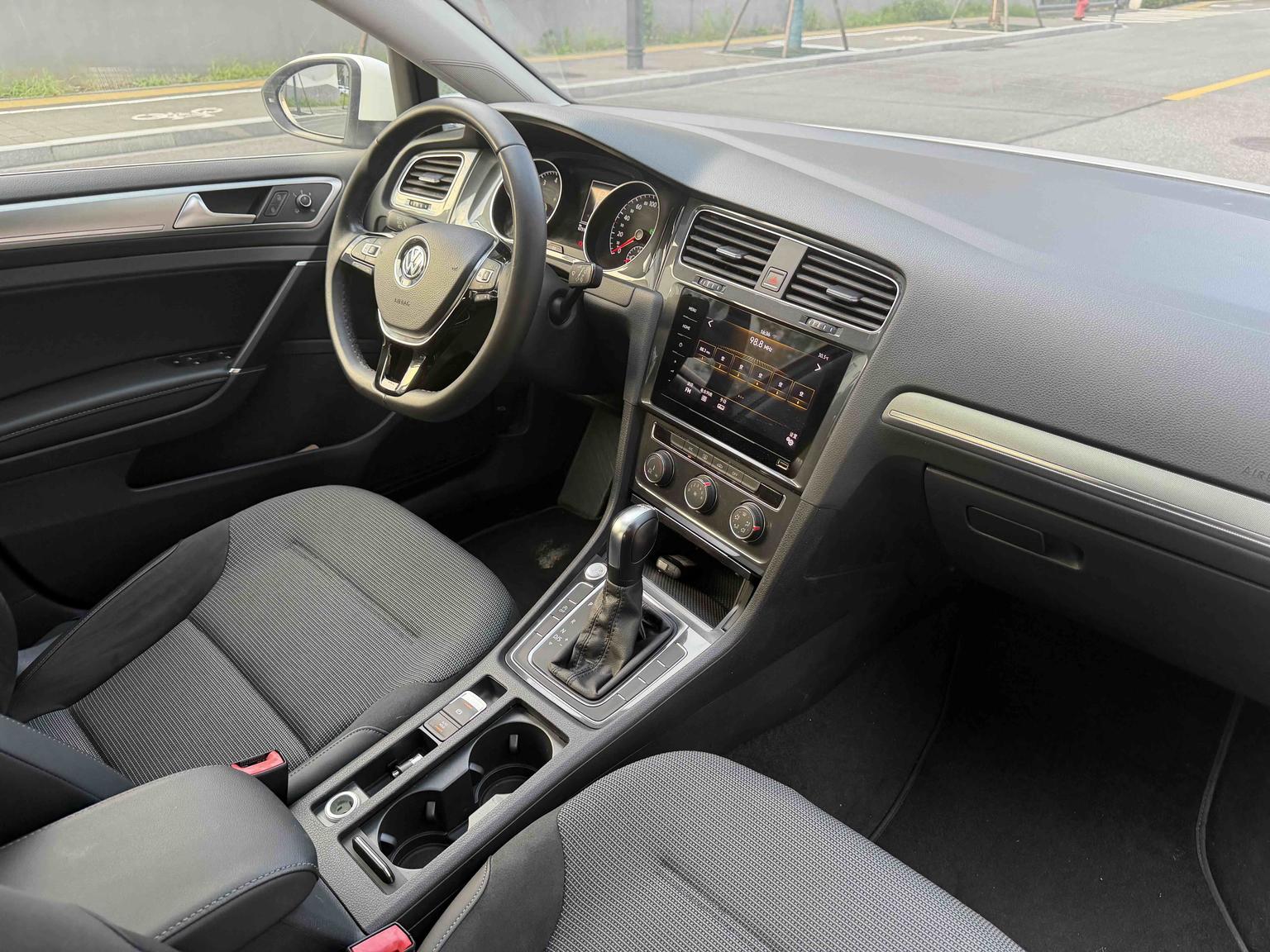Volkswagen Golf 2020 280TSI DSG Comfort