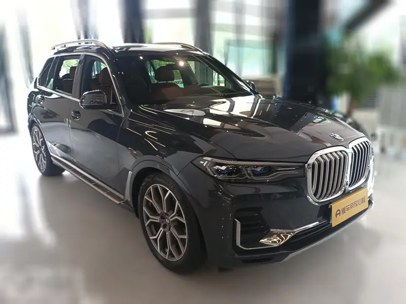 BMW X7 xDrive40i премиум люкс-пакет — фото 3
