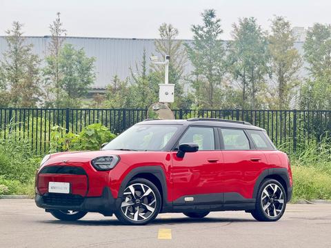 MINI Aceman Electric