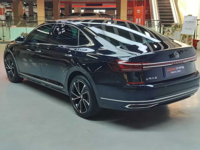 Volkswagen Passat id 4392348 из Китая 26