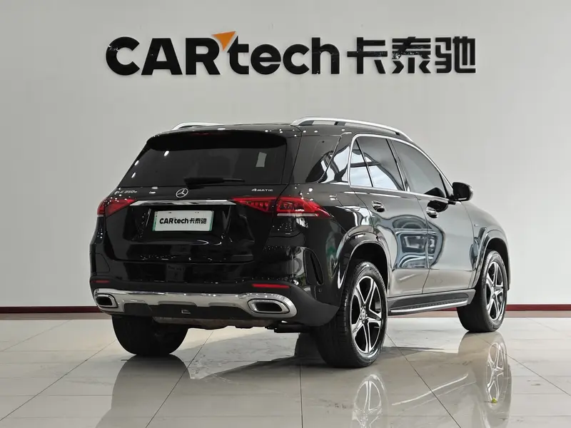 Mercedes-Benz GLE — фото 7