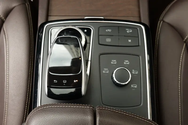 Mercedes-Benz GLE — фото 13
