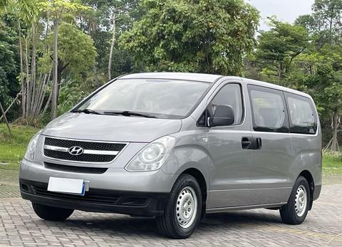 Hyundai H-1