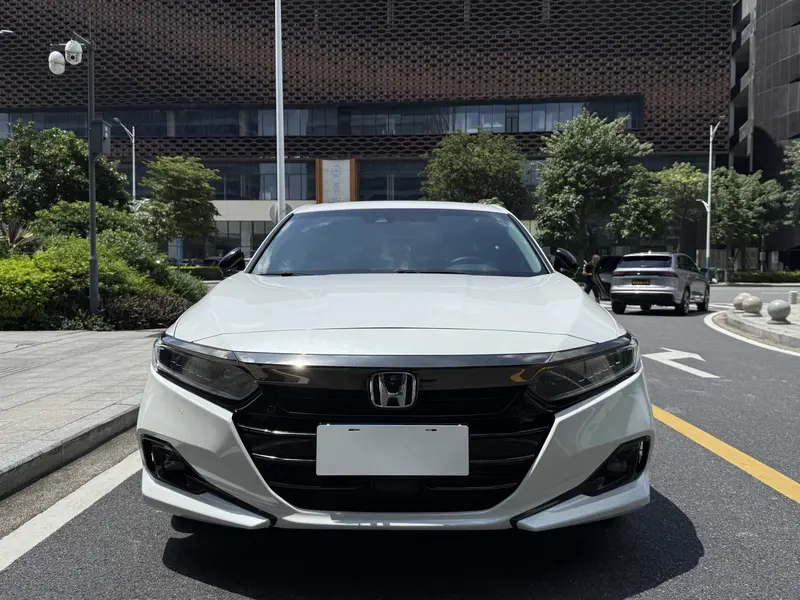 Honda Accord — фото 2