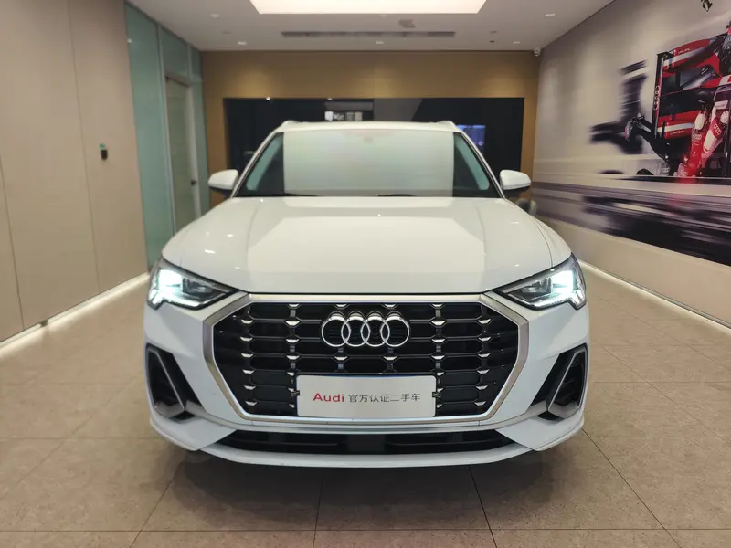 Audi Q3 35 TFSI динамик — фото 2
