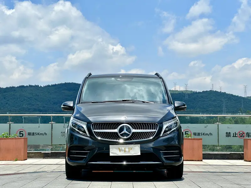Mercedes-Benz V-Class — фото 2