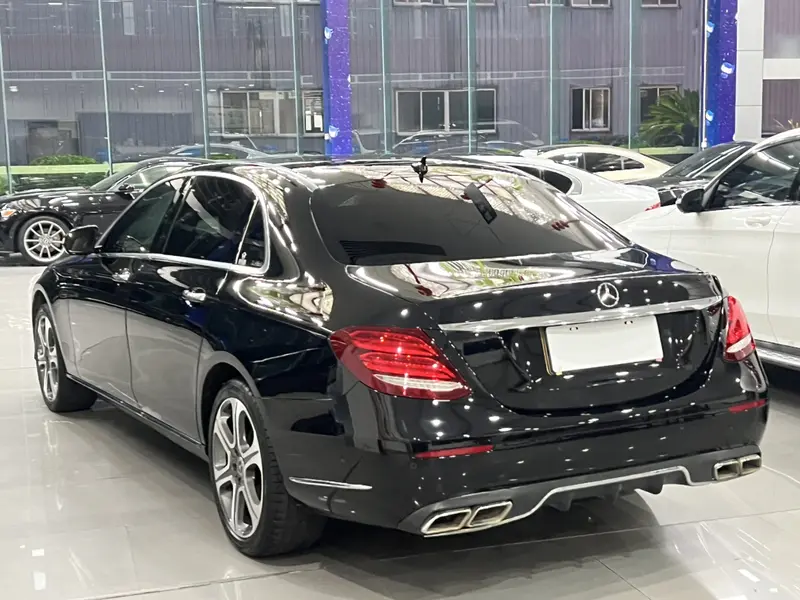 Mercedes-Benz E-Class E 200 L 4MATIC — фото 4