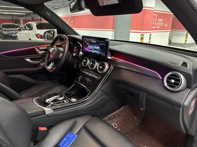 Mercedes-Benz GLC 260 4MATIC люкс — фото 8