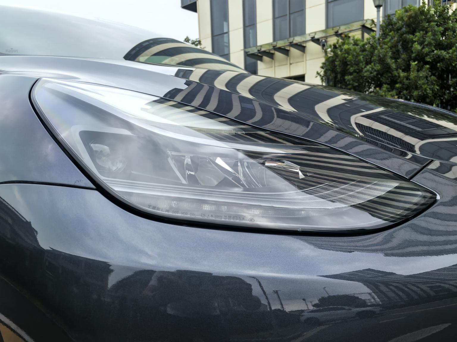 Tesla Model Y: фотография 4 из 18