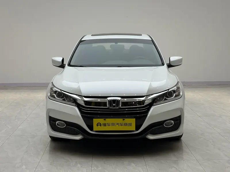 Honda Accord — фото 2