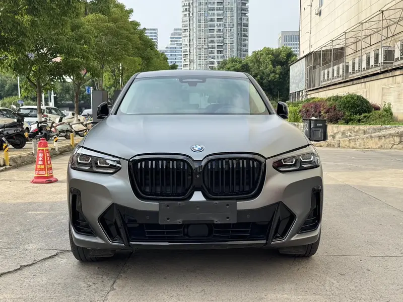 BMW iX3 — фото 2
