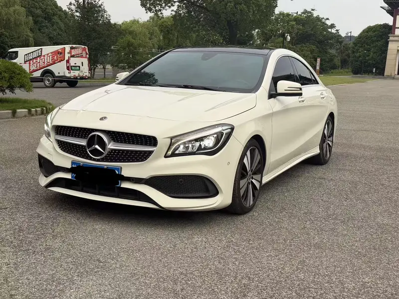 Mercedes-Benz CLA — фото 1