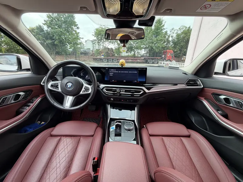 BMW i3 — фото 7