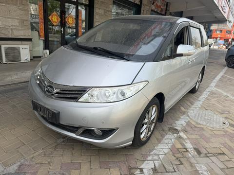 BYD M6, 2015 год