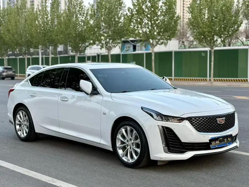 Cadillac CT5 — фото 3