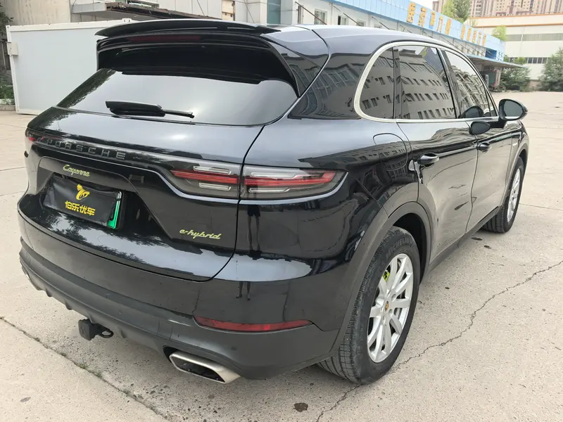 Porsche Cayenne E-Hybrid 2.0 T — фото 7