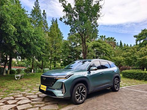 Geely Boyue L
