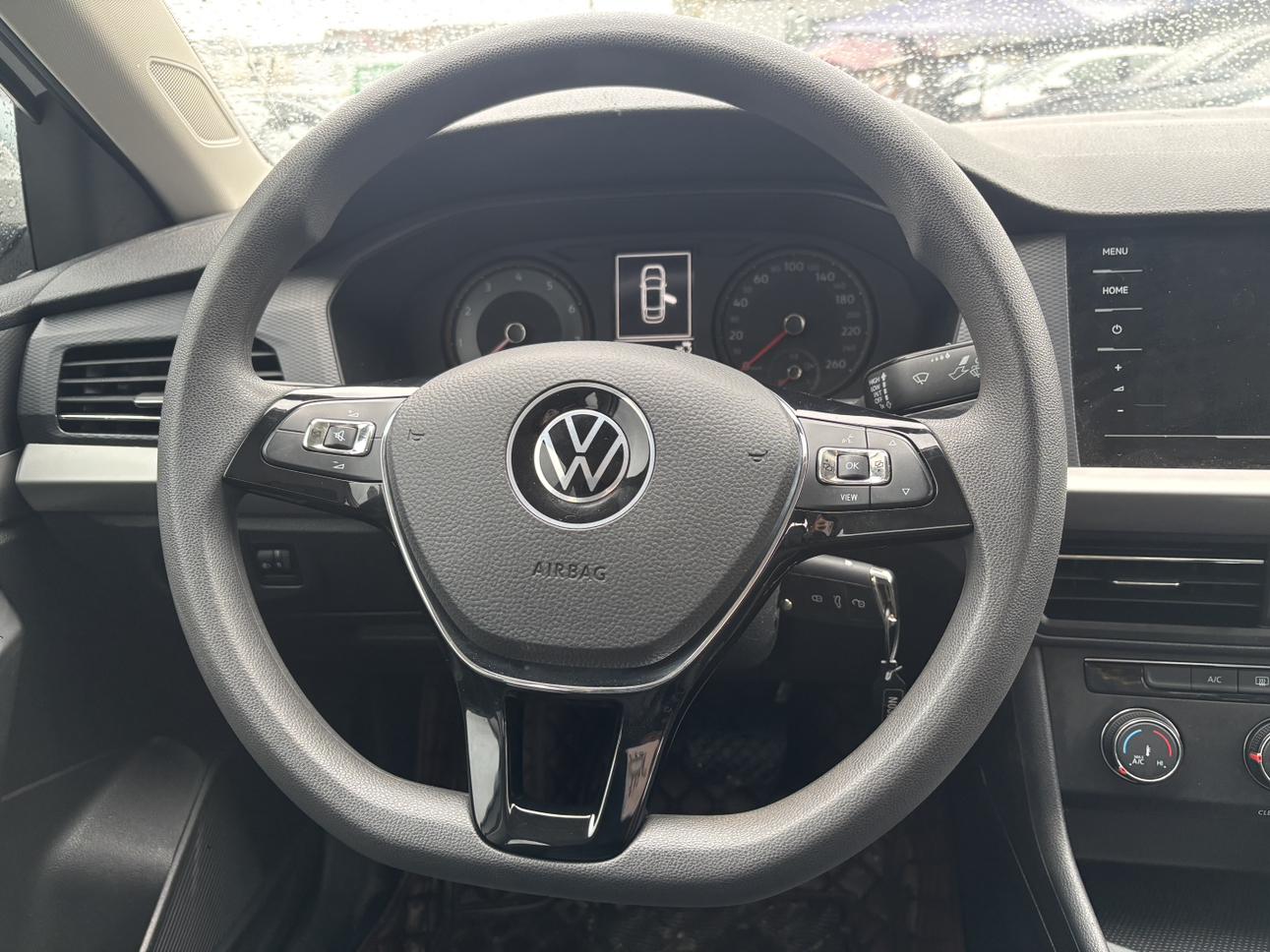 Volkswagen Lavida: фотография 6 из 17