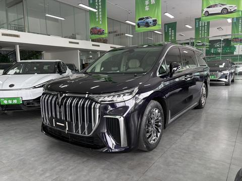 VOYAH Dreamer PHEV