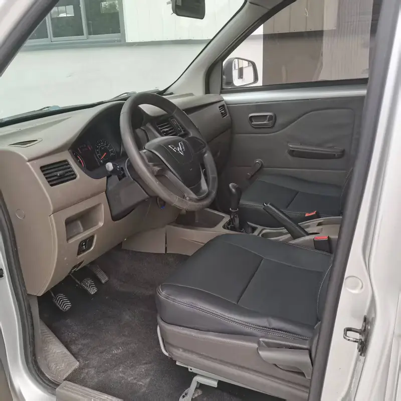 Wuling Rongguang V — фото 8