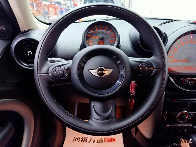 MINI COUNTRYMAN 1.6 T COOPER ALL 4 Fun — фото 10