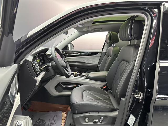 Volkswagen Tourang 2023 Черный из Китая, фото 5